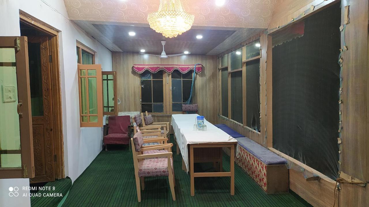 Hotel New Heaven Canal Srīnagar 外观 照片