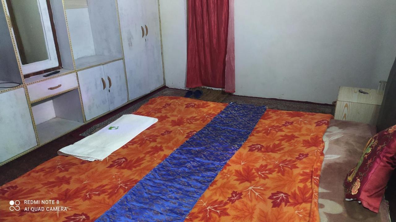 Hotel New Heaven Canal Srīnagar 外观 照片