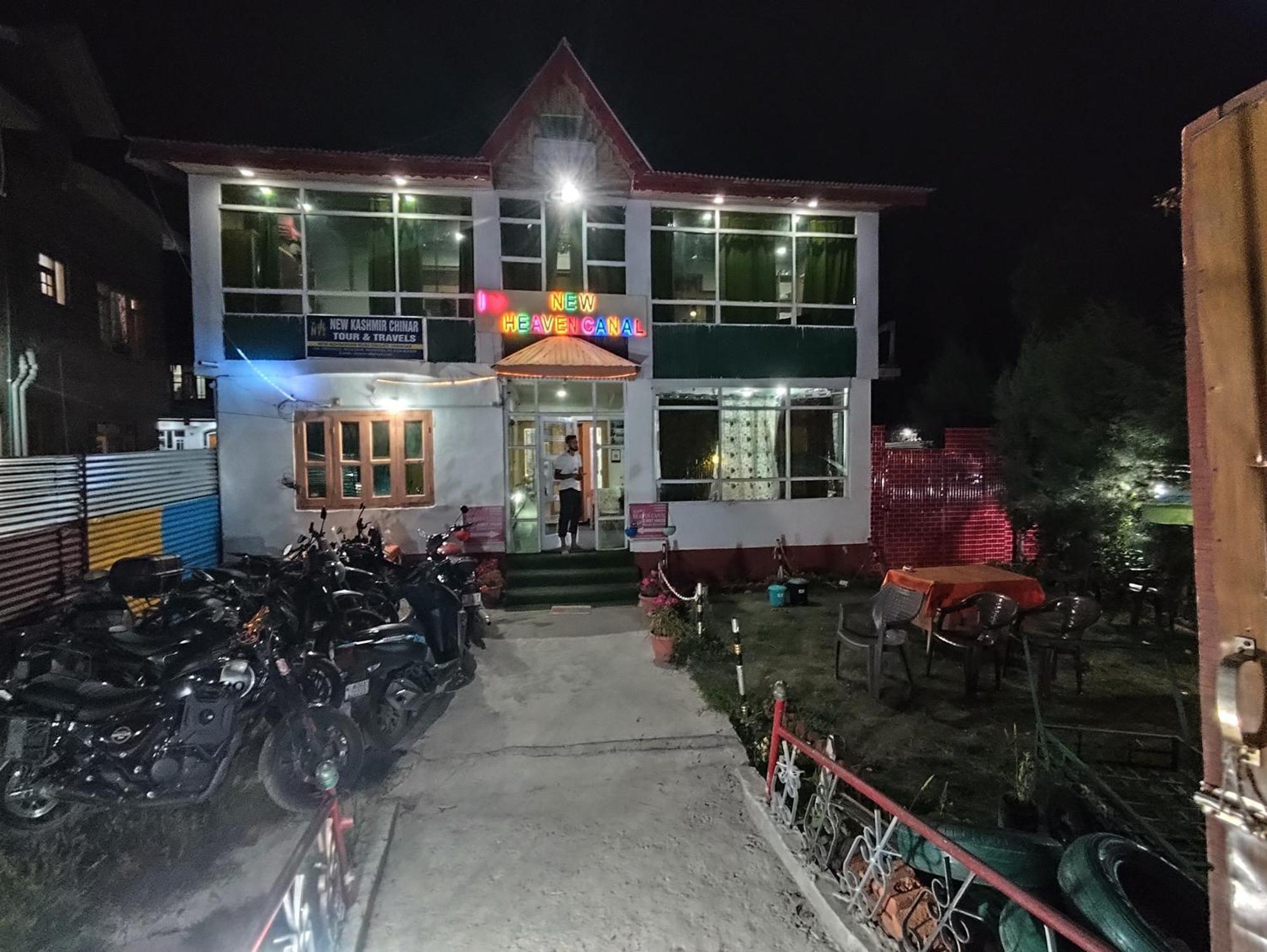 Hotel New Heaven Canal Srīnagar 外观 照片